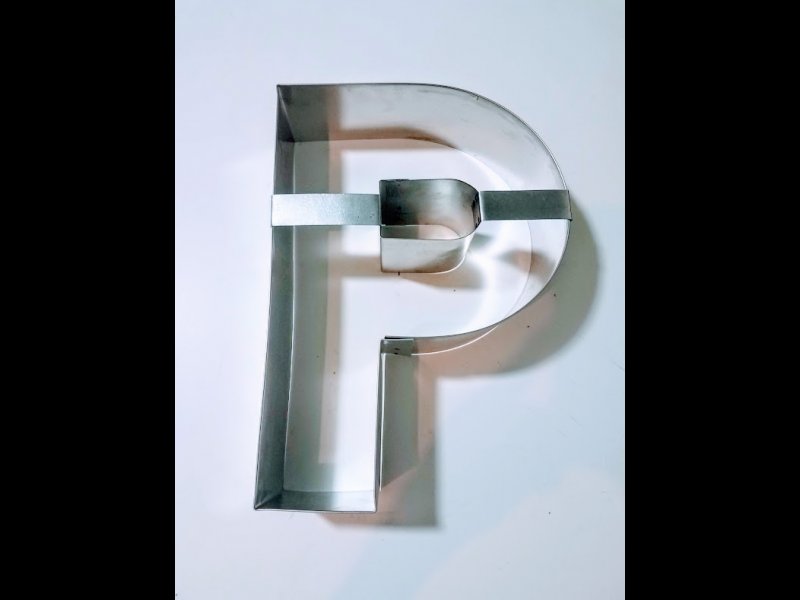 Aro de hojalata Letra P