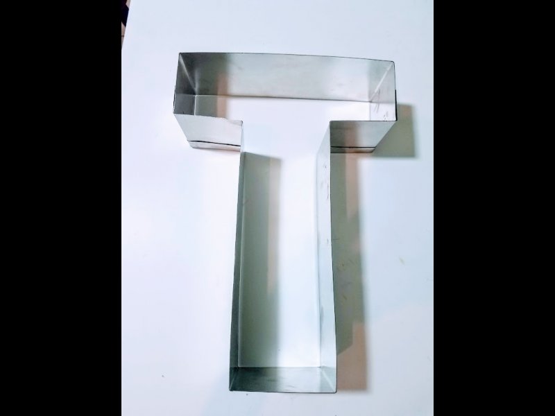 Aro de Hojalata Letra T